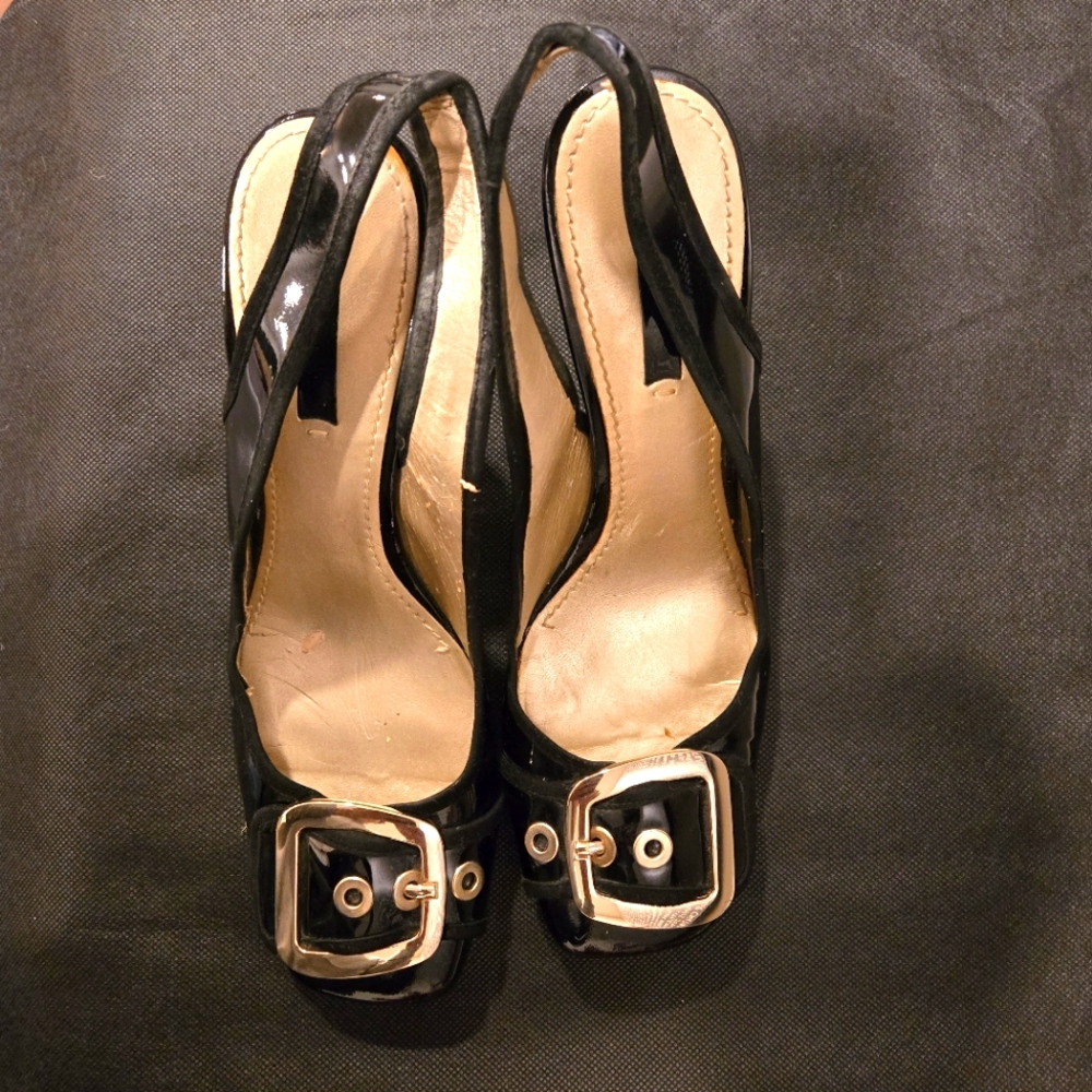 MICHAEL KORS PATENT LEATHER SLINGBACK SZ8